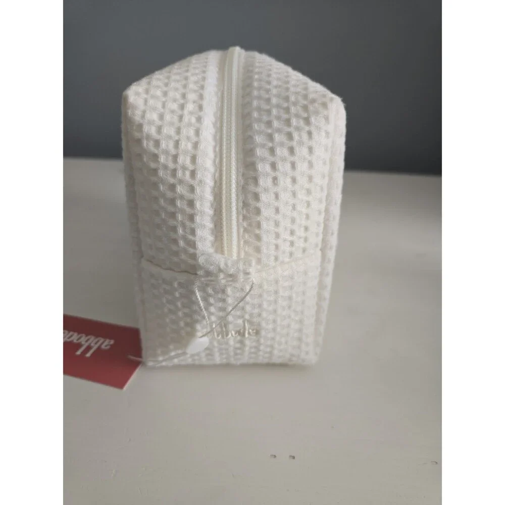 Abbode White Waffle Cosmetic Bag 